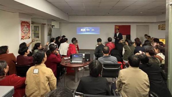 新时代湖北公司开展市场工作会议政策宣讲会