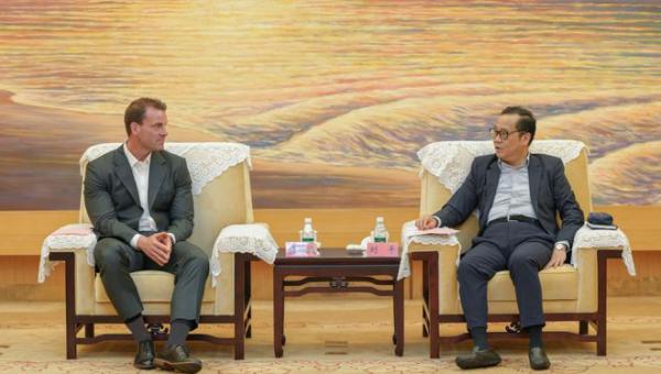 如新全球首席运营总裁康泽远密集访华，一线行程解码中国市场深耕