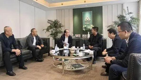 青海政协副主席刘大业调研金诃藏药