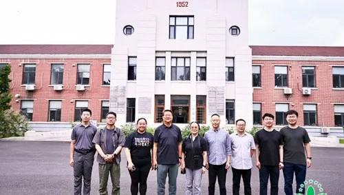 沃德绿世界访沈阳农业大学 共谋蓝莓产业合作