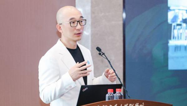自然阳光×上交医学院：产学研联动，做实“严肃营养”
